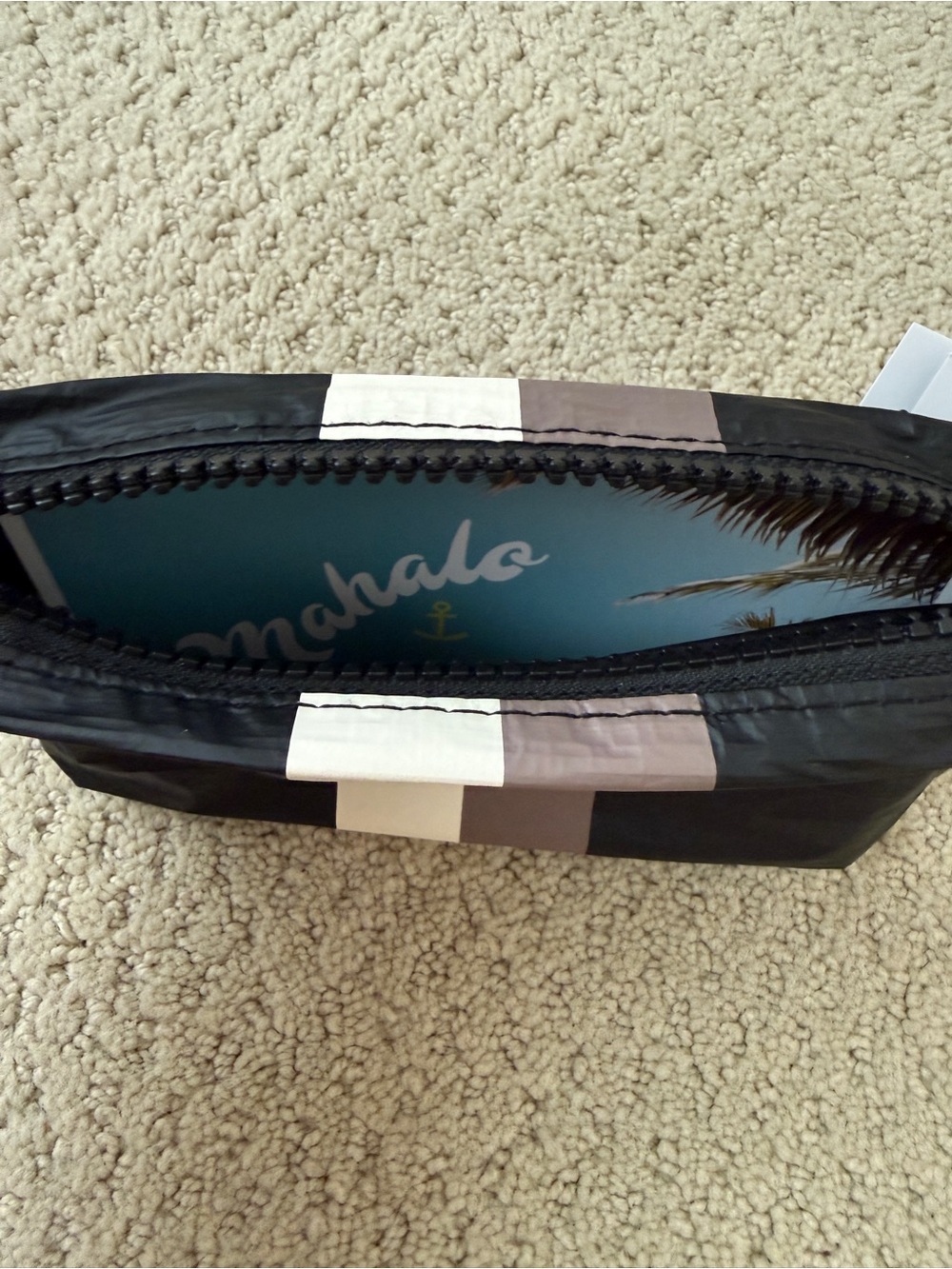 Aloha Collection Mini Pouch - Picture 4 of 4